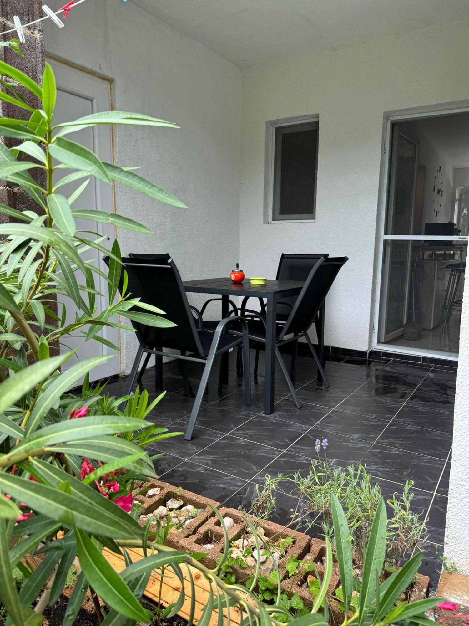 Studio Apartments Mt Šmrika Exterior foto