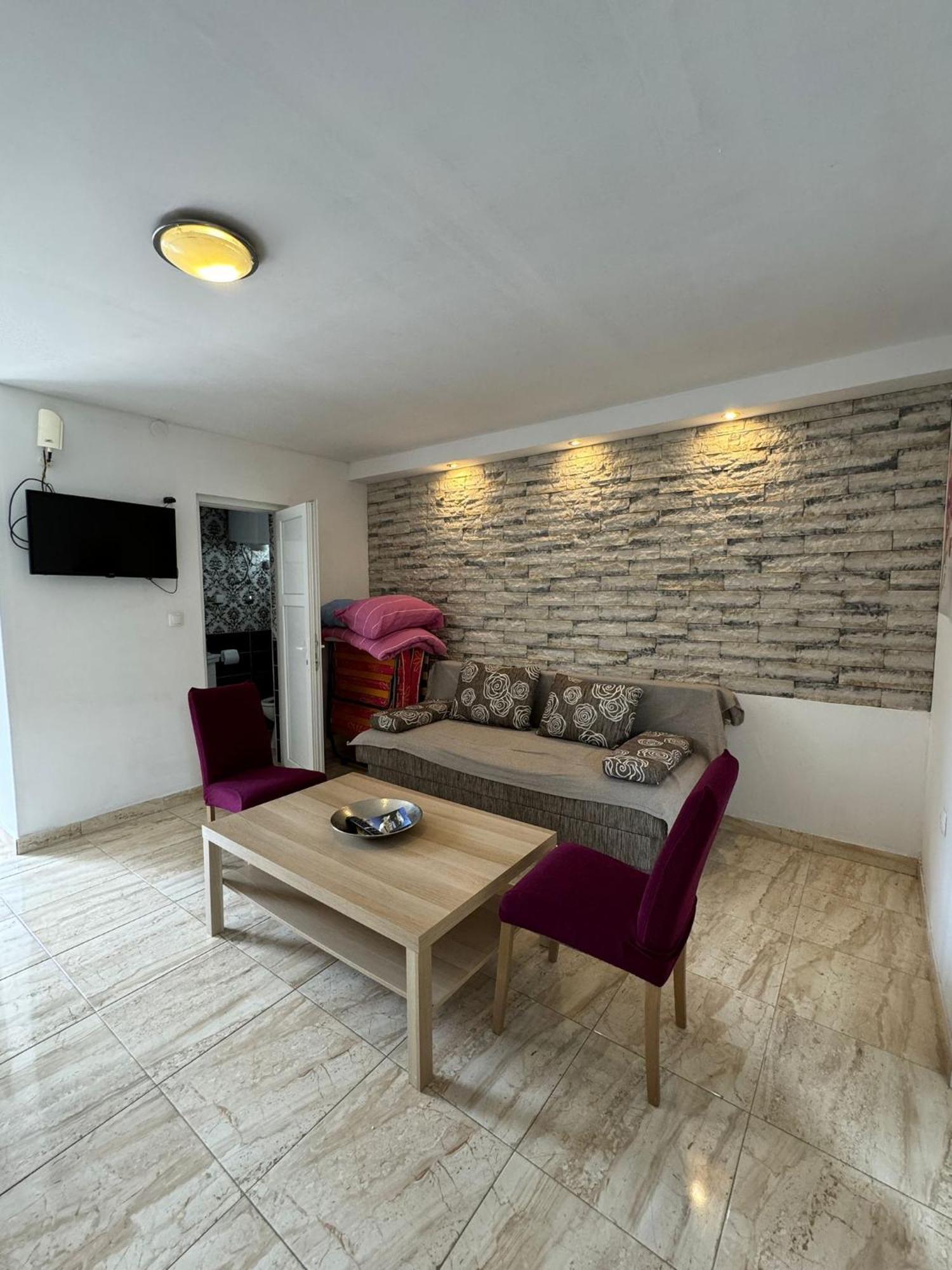 Studio Apartments Mt Šmrika Exterior foto